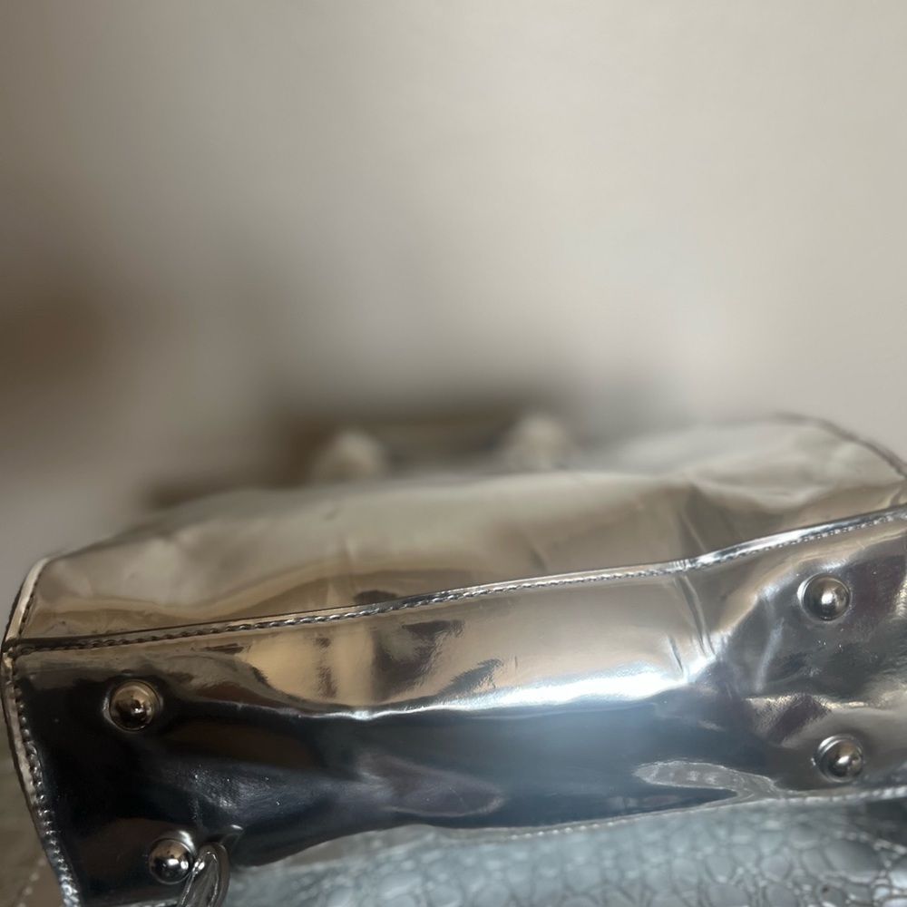 Silver Metallic Statement Tote Bag Fashion Made Me Do ItChain Strap GUNMETAL - Picture 4 of 9